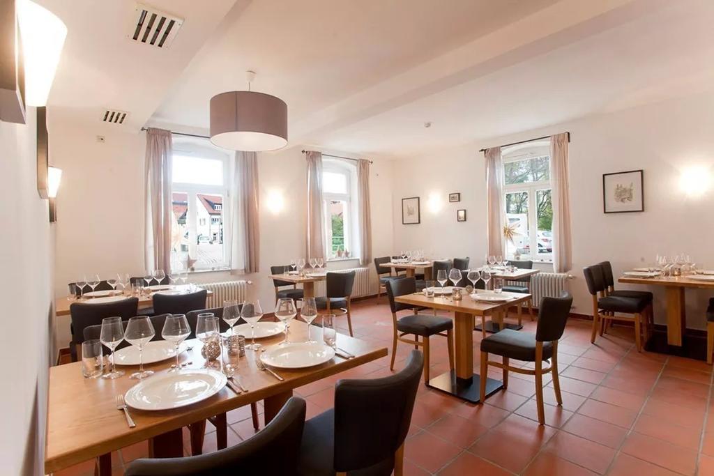 Gasthaus Zum Halbmond Otel Speyer Dış mekan fotoğraf